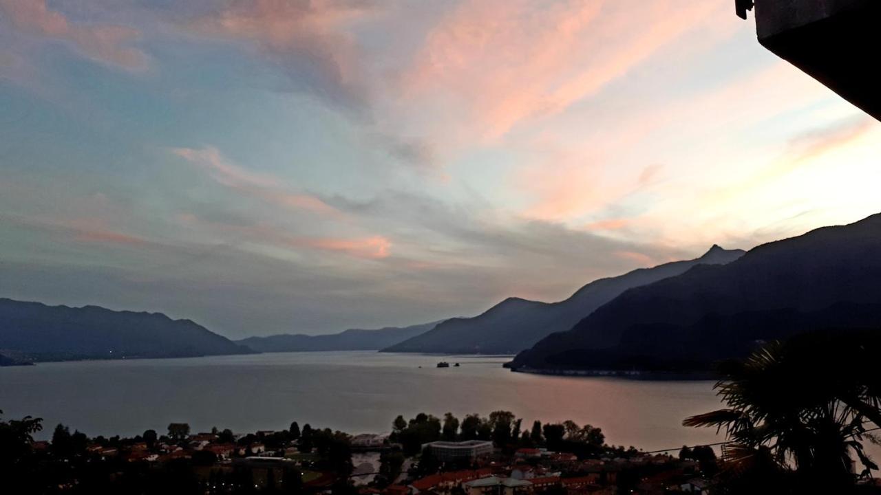 Sole & Lago-Lake Maccagno Extérieur photo