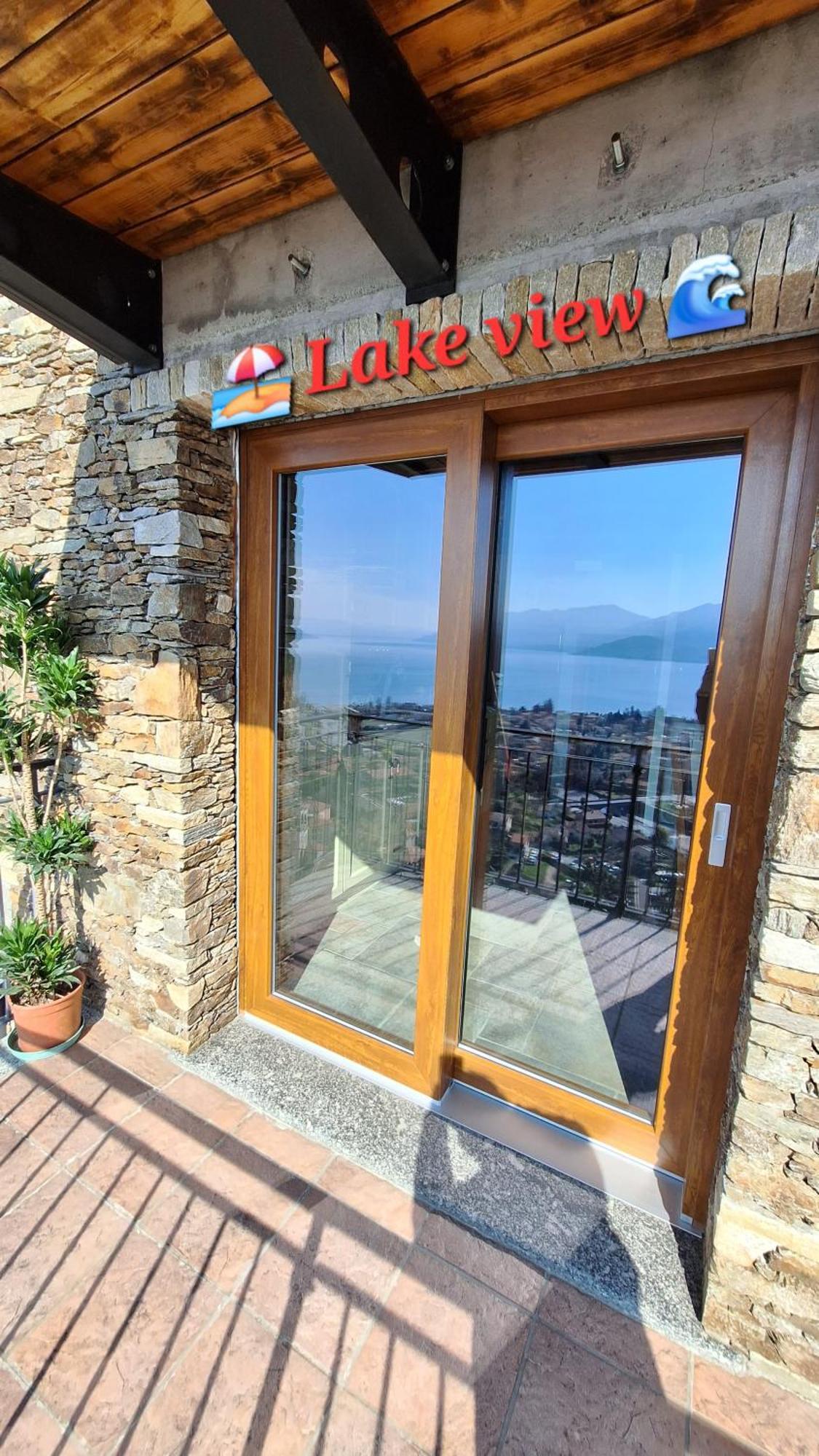 Sole & Lago-Lake Maccagno Extérieur photo